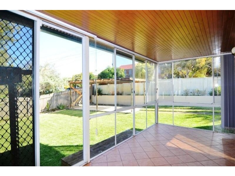 6 Warwick Street, Sylvania NSW 2224