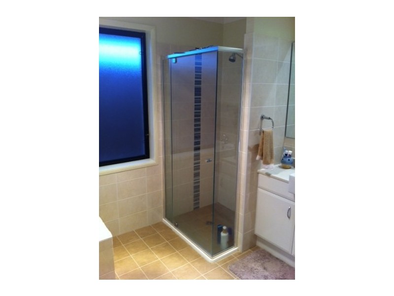 438 President Avenue, Kirrawee NSW 2232