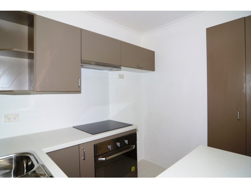 Unit 18/125 Oak Road, Kirrawee NSW 2232