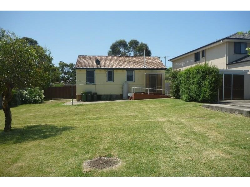 8 Partridge Avenue, Miranda NSW 2228