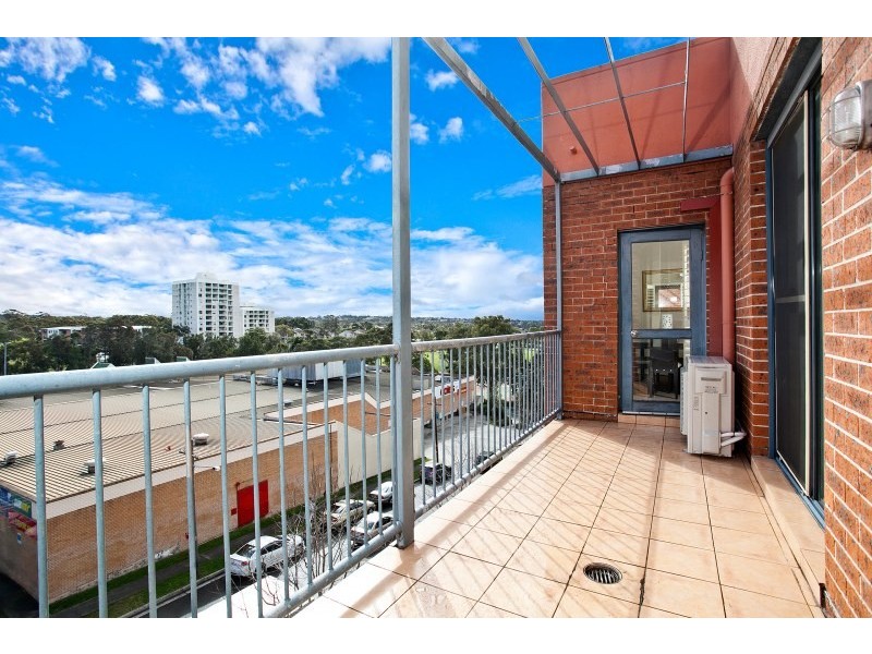 Unit 52/2 Central Road, Miranda NSW 2228