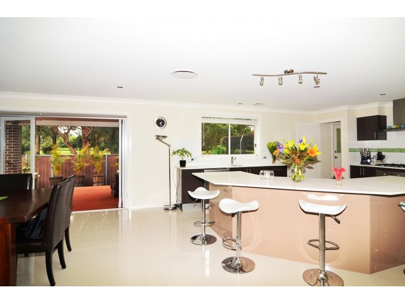 19 Nyngan Place, Miranda NSW 2228