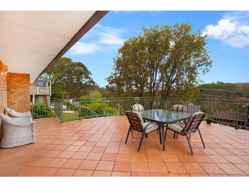 13 Meehan Place, Kirrawee NSW 2232