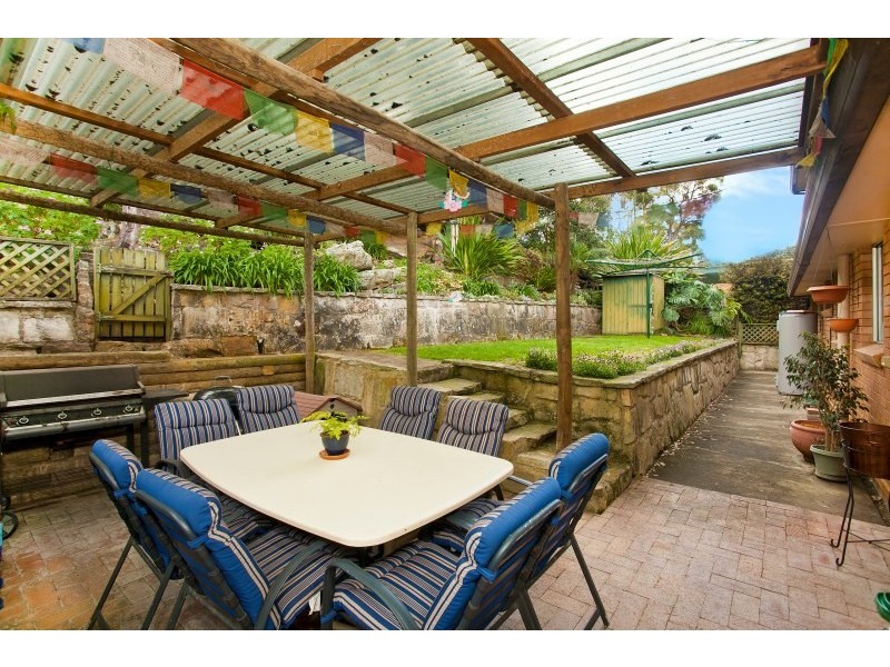 13 Meehan Place, Kirrawee NSW 2232