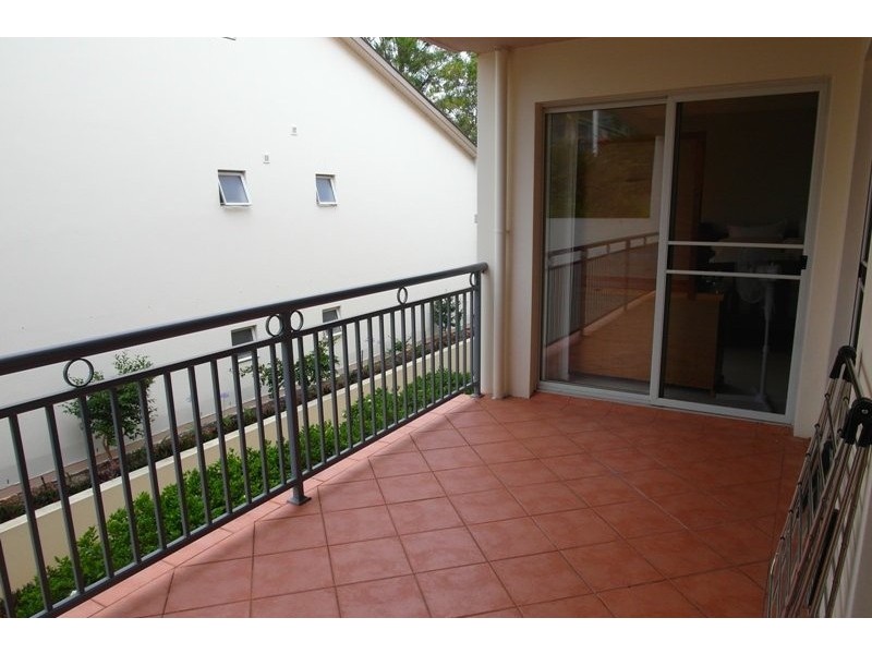 Unit 22/36 Wandella Road, Miranda NSW 2228