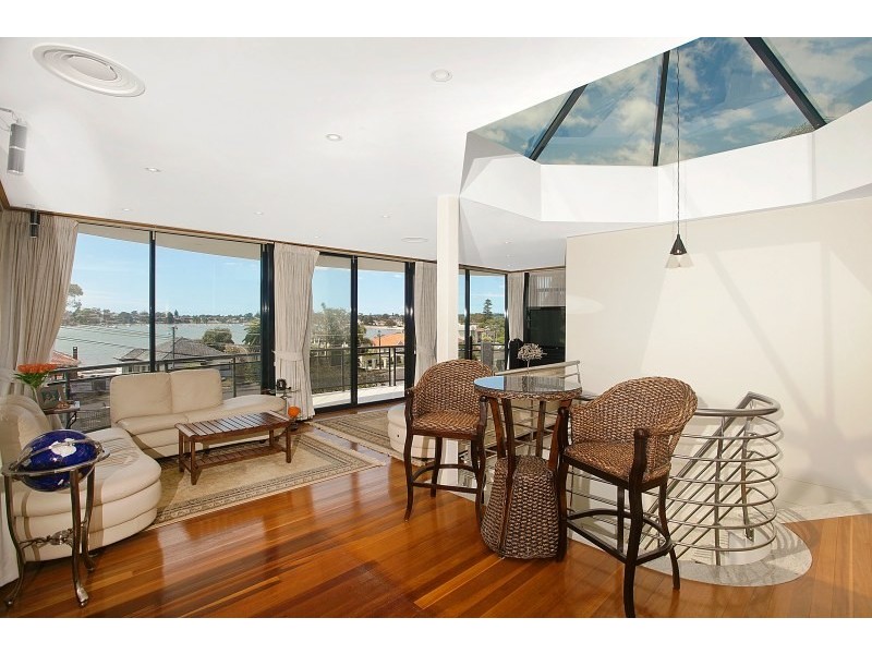 11 Belgrave Esplanade, Sylvania Waters NSW 2224