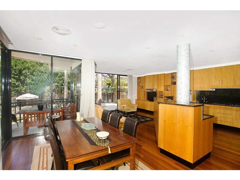 11 Belgrave Esplanade, Sylvania Waters NSW 2224