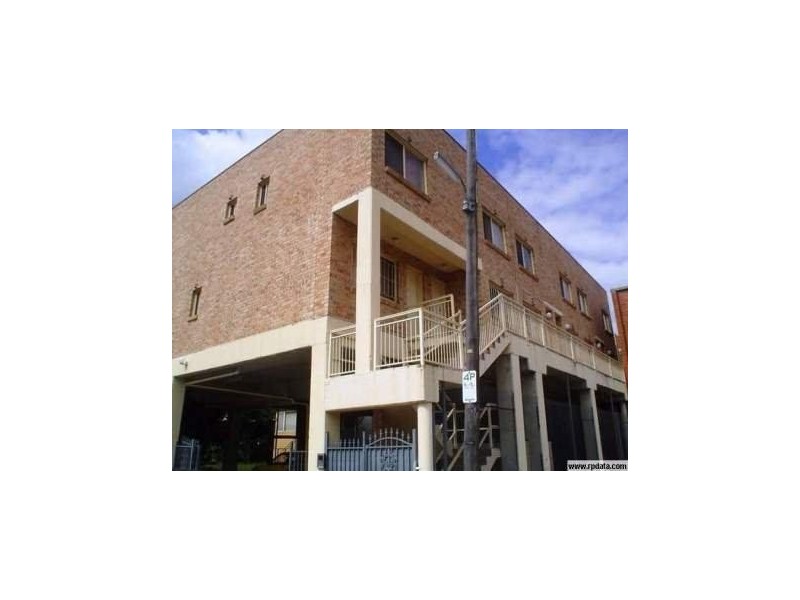 Unit 2/15 Amy Street, Regents Park NSW 2143