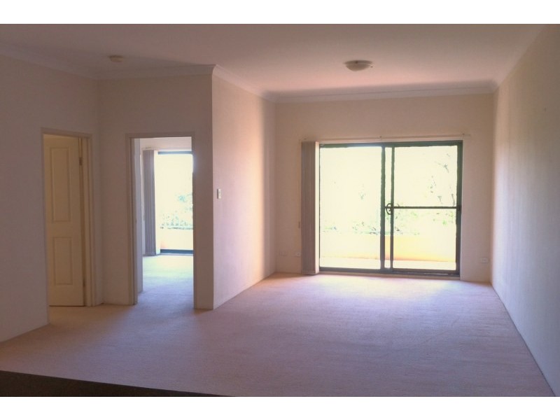 Unit 10/9-15 Willock Avenue, Miranda NSW 2228