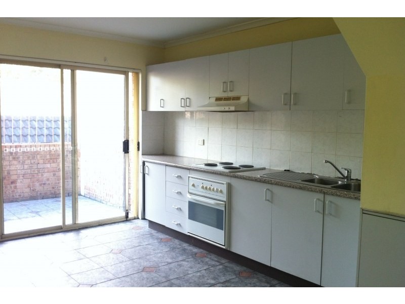 Unit 6/15 Amy Street, Regents Park NSW 2143