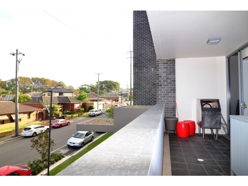 Unit 301/1 Hirst Street, Arncliffe NSW 2205