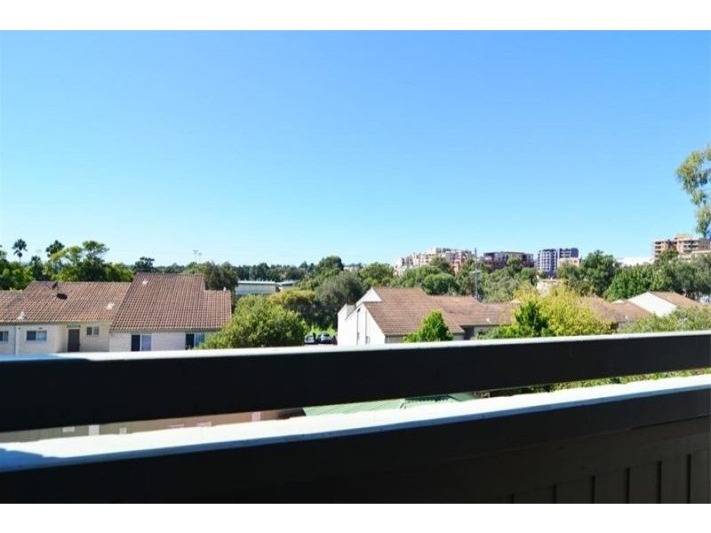 Unit 12B/5-29 Wandella Road, Miranda NSW 2228