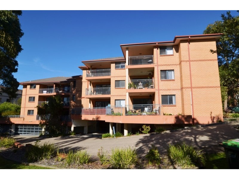 Unit 11/12 Clubb Crescent, Miranda NSW 2228