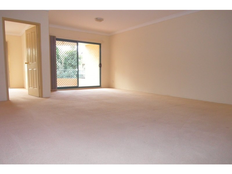 Unit 35/9-15 Willock Avenue, Miranda NSW 2228