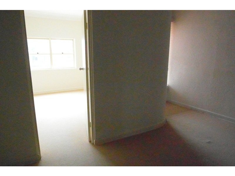 Unit 2/4 Princes Highway, Sylvania NSW 2224