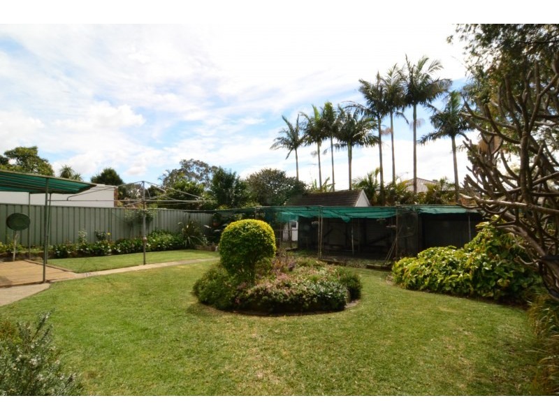 221 President Avenue, Miranda NSW 2228