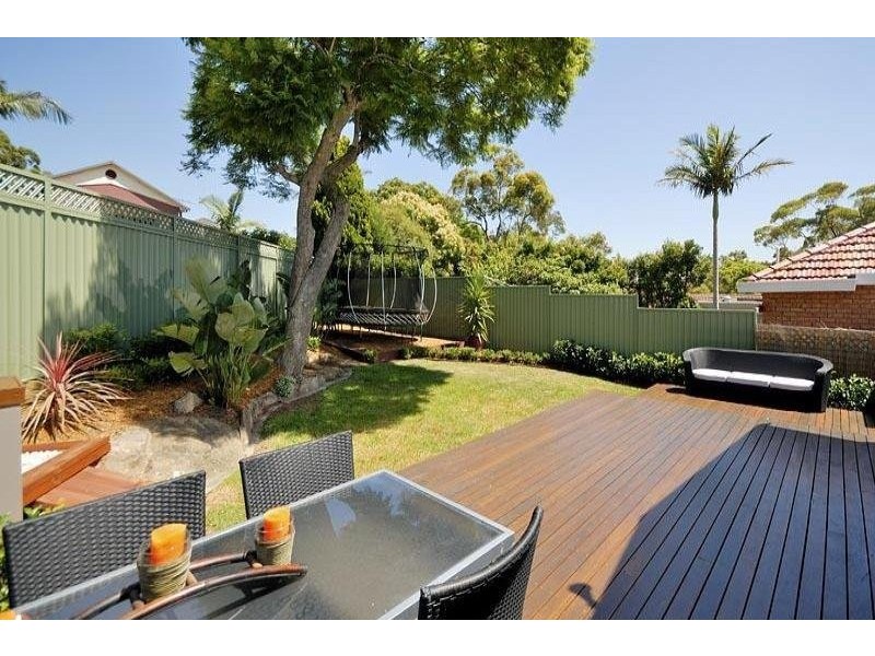 35 George Street, Yowie Bay NSW 2228