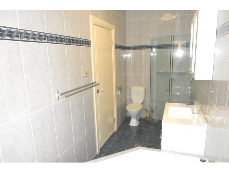 1/6 President Avenue, Caringbah NSW 2229