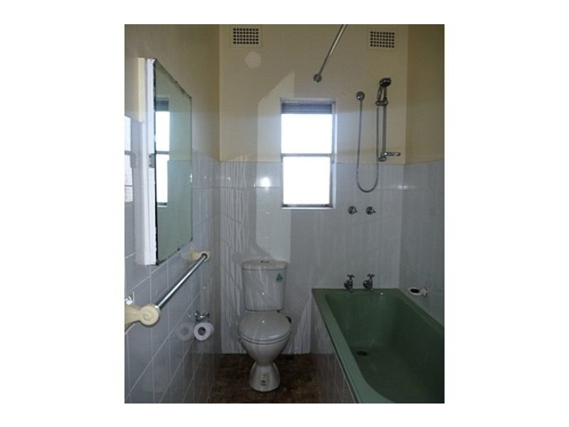 2/6 Princes Highway, Sylvania NSW 2224