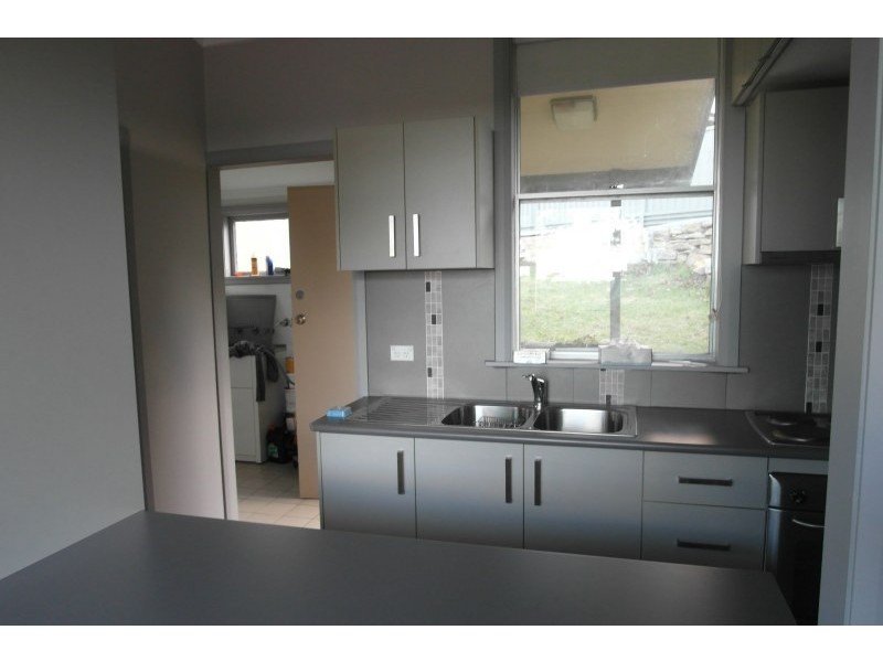 199 Loftus Avenue, Loftus NSW 2232