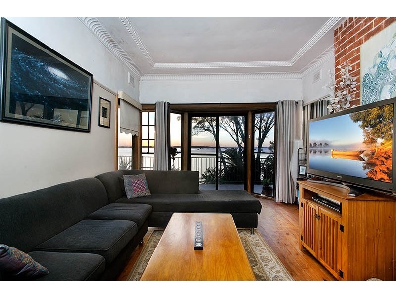 44 Woodlands Road, Taren Point NSW 2229