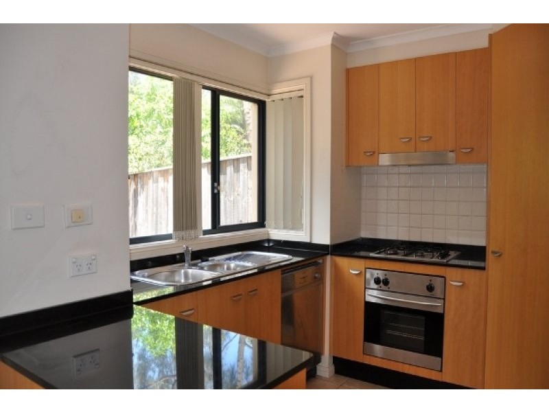 11/4-10 Kumbardang Avenue, Miranda NSW 2228