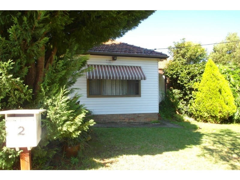 2 Woonah Street, Miranda NSW 2228