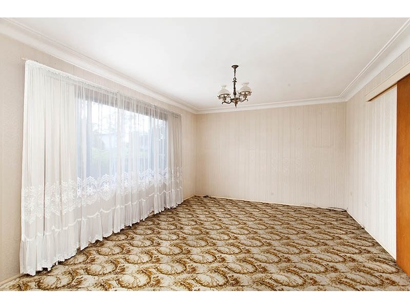 4 Silverwater Crescent, Miranda NSW 2228