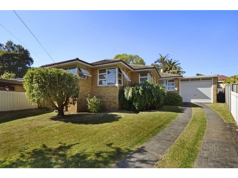 4 Donna Place, Miranda NSW 2228