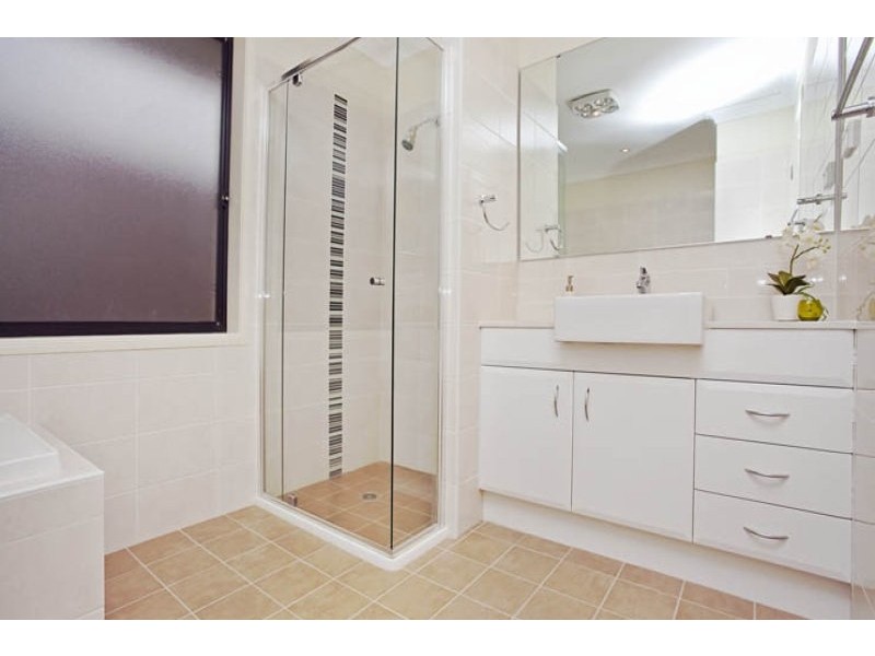 438 President Avenue, Kirrawee NSW 2232