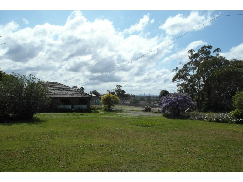 325 Fowler Road, Illawong NSW 2234