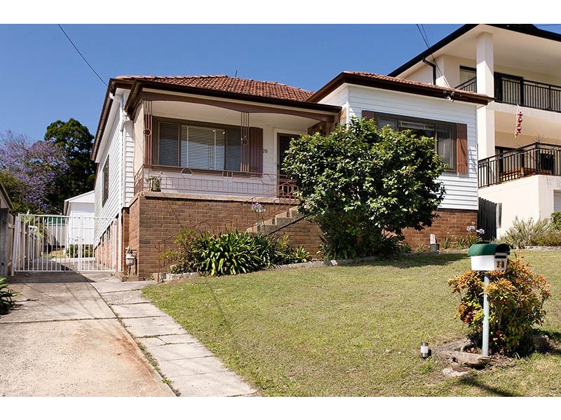 28 Warraba Street, Como NSW 2226