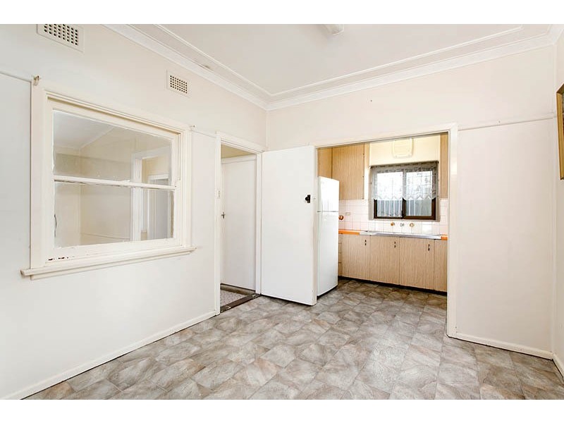 28 Warraba Street, Como NSW 2226