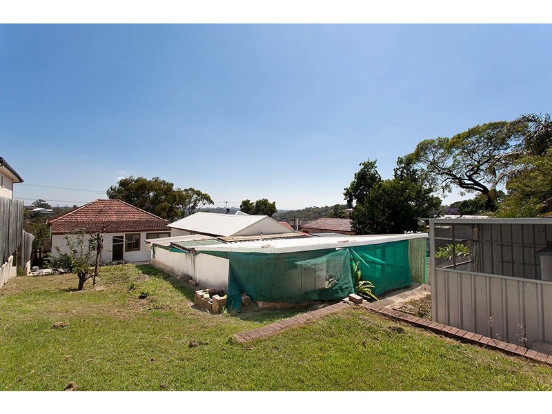 28 Warraba Street, Como NSW 2226