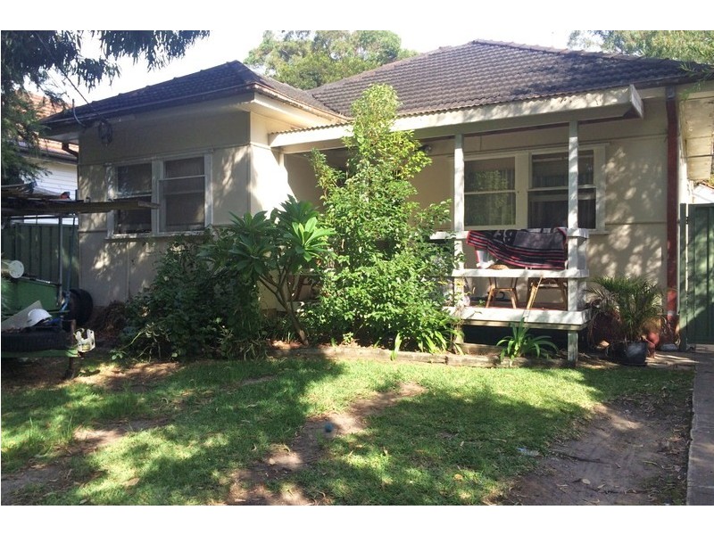 15 Chamberlain Avenue, Caringbah NSW 2229