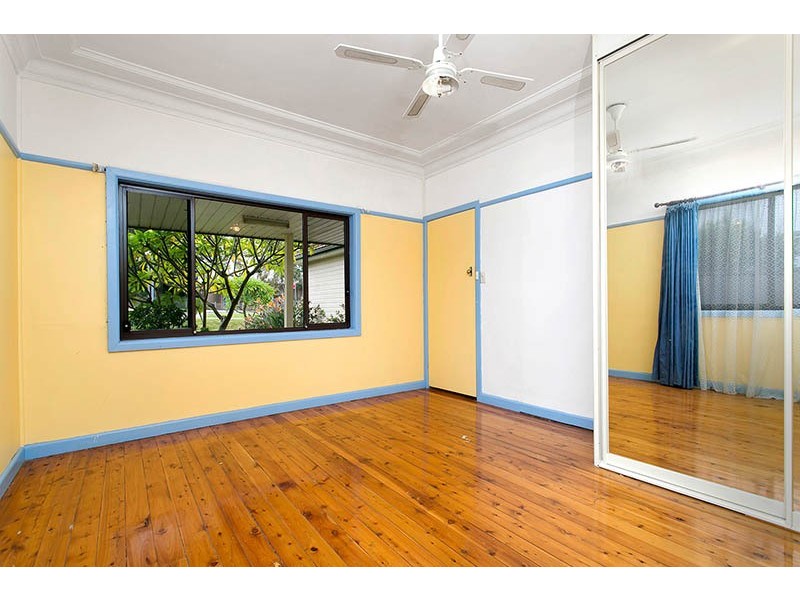 84 Wolger Street, Como NSW 2226