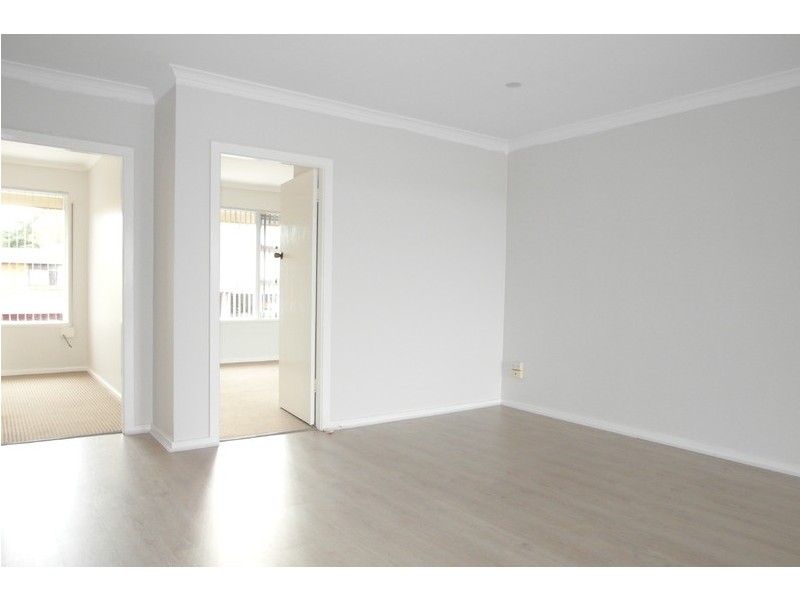 148A Oak Road, Kirrawee NSW 2232