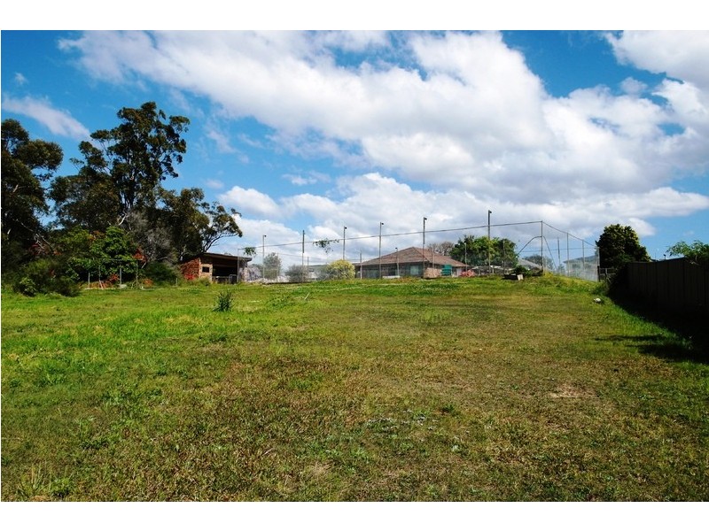325 Fowler Road, Illawong NSW 2234