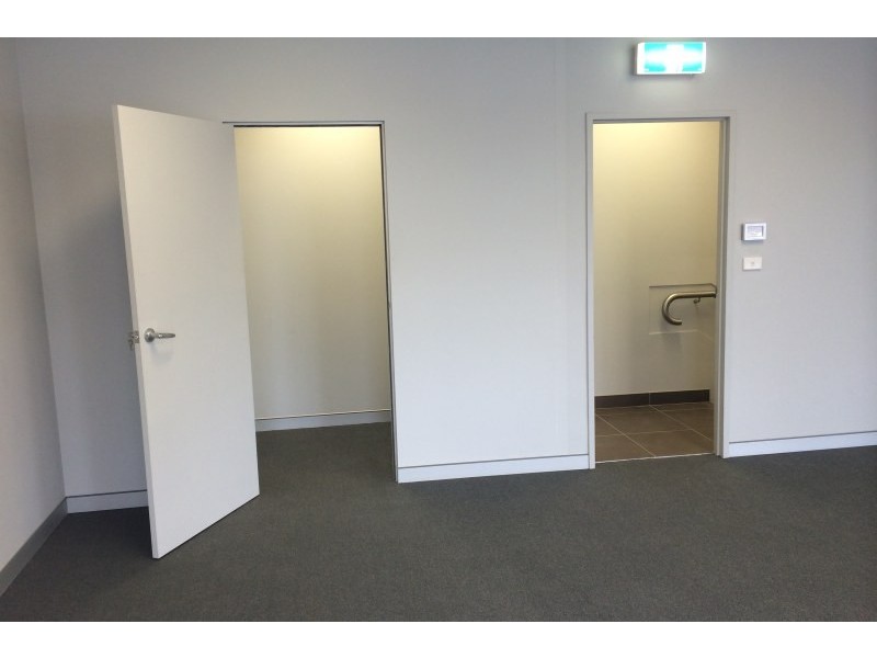 1/3 Box Road, Caringbah NSW 2229