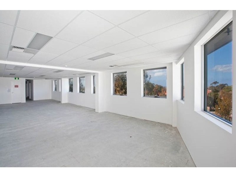 Unit 3/4 Hogben Street, Kogarah NSW 2217