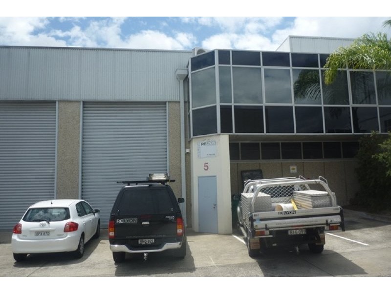 Unit 5/10 Yalgar Road, Kirrawee NSW 2232