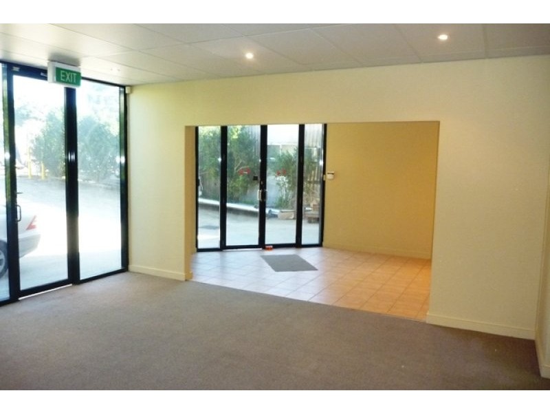 Unit 1/80 Woodfield Boulevard, Caringbah NSW 2229