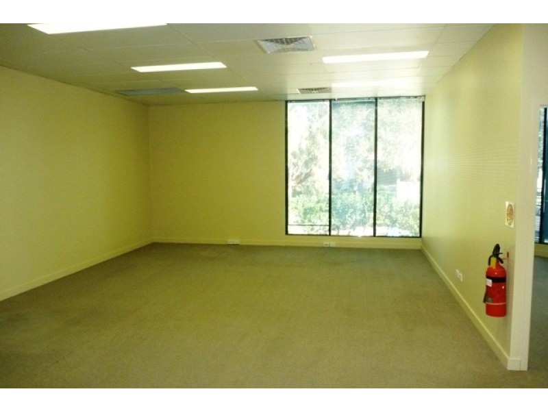 Unit 1/80 Woodfield Boulevard, Caringbah NSW 2229