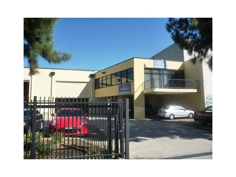 4/19 Northumberland Road, Caringbah NSW 2229