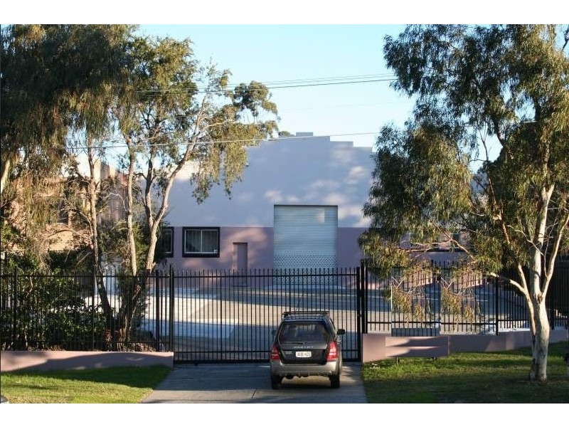 448 The Boulevarde, Kirrawee NSW 2232