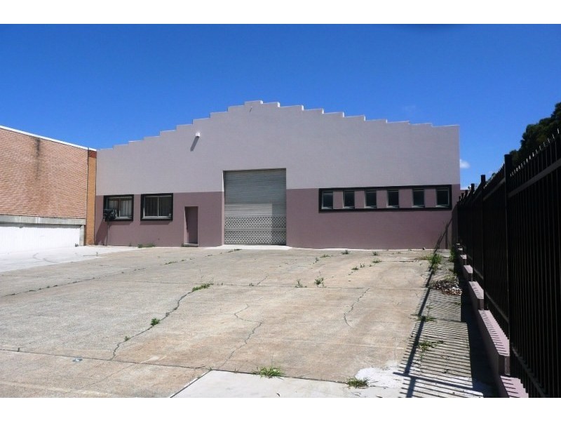 448 The Boulevarde, Kirrawee NSW 2232