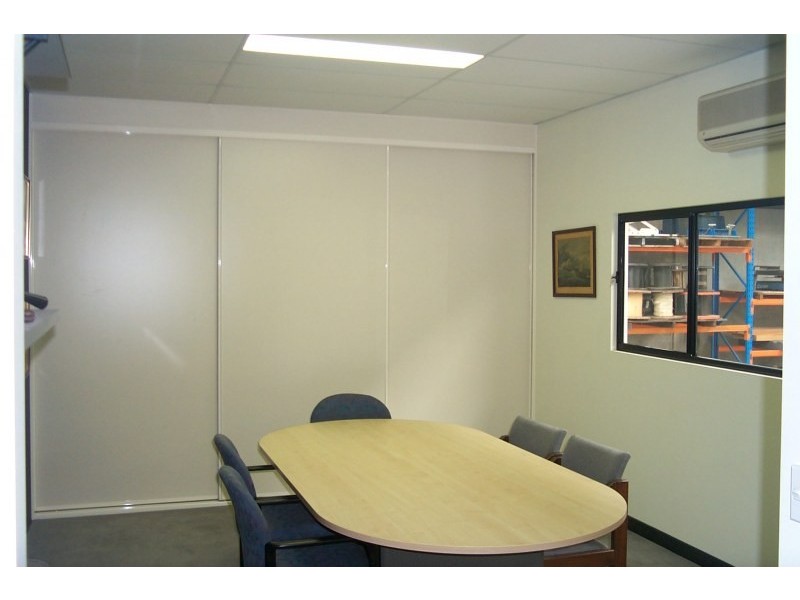 2/22 Northumberland Road, Caringbah NSW 2229