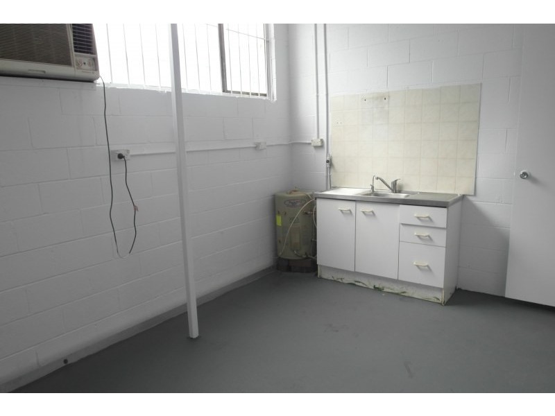18/429 The Boulevard, Kirrawee NSW 2232
