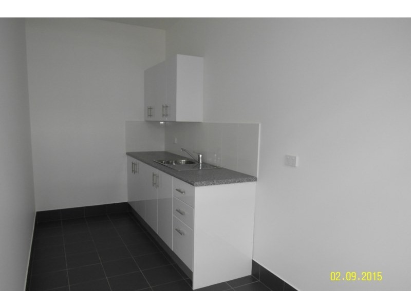 2/60 Box Road, Taren Point NSW 2229