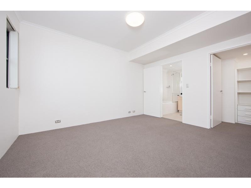 18/110 Wellington Street, Waterloo NSW 2017